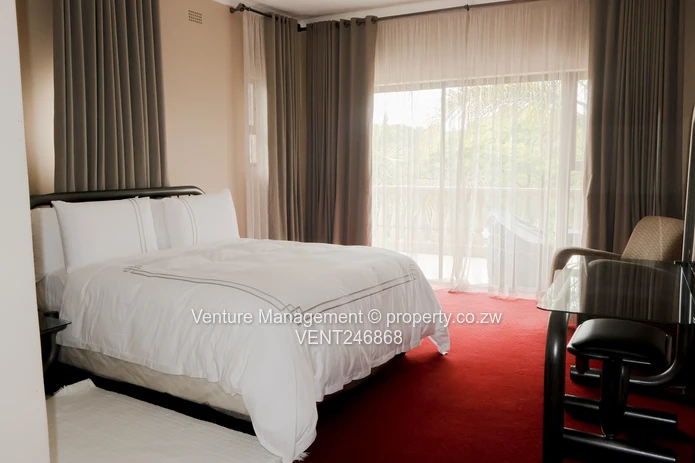 Luxury Executive Residence In Folyjon!