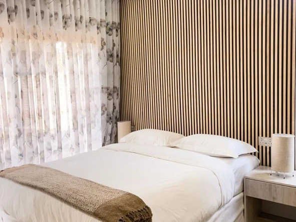 3 Bedroom Flat & Apartment