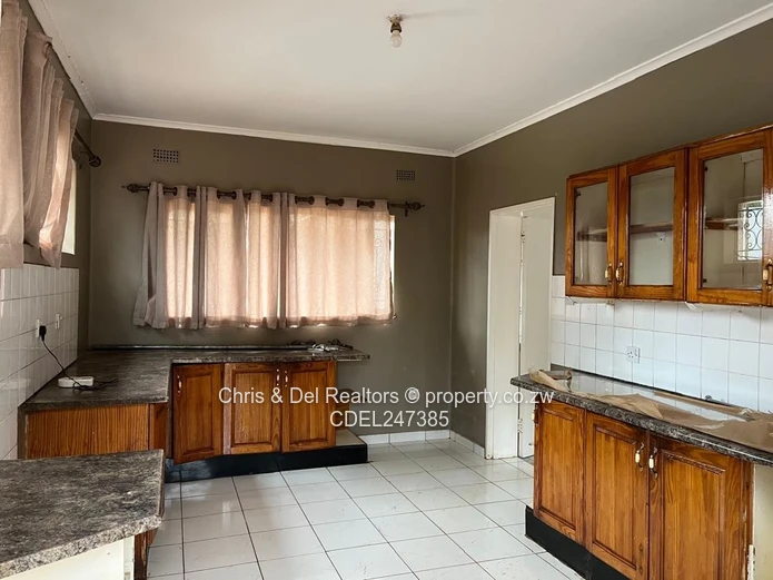Office to Rent in Vainona