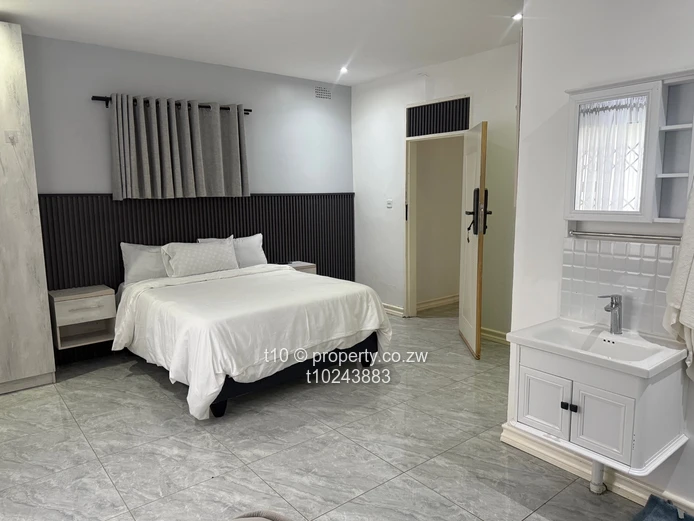 House to rent in Highlands  (Sole Mandate)