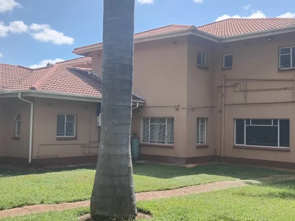 8 Bedroom House