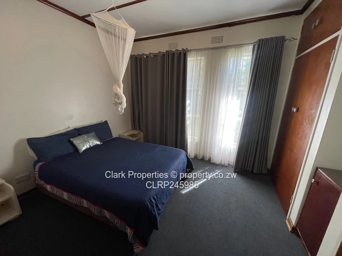 Neat & Versatile 3-Bedroom Home in Suburbs