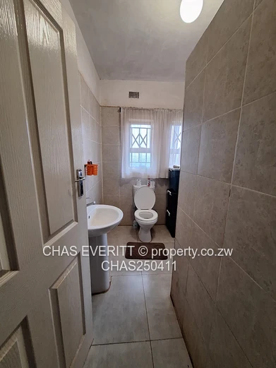 Beautiful house for sale in Mazowe 