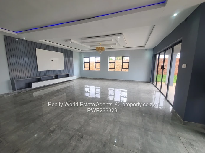 Exceptional 7-Bedroom Home with Agribusiness Potential – Ziko, Chitungwiza (Sole Mandate)
