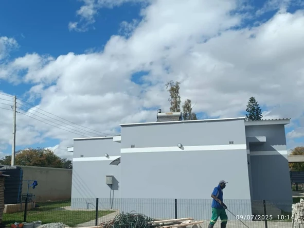 **Stylish 3-Bedroom Townhouse with Pool in Hatfield, Harare**