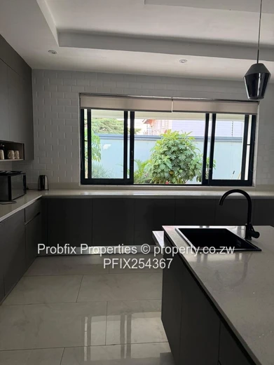 Mansion For Sale In Mt Pleasant Heights Phase 1