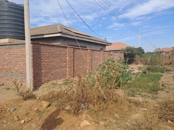 Stands & Residential Land