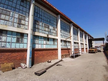 Warehouse & Factory