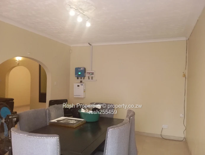 **3-Bedroom Garden Flat for Sale in Greendale North! **