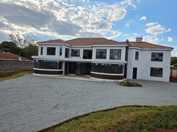 7 Bedroom House