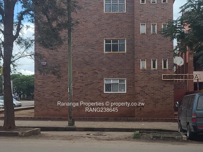 ?? CBD 1-Bedroom Apartment for Sale- Bulawayo