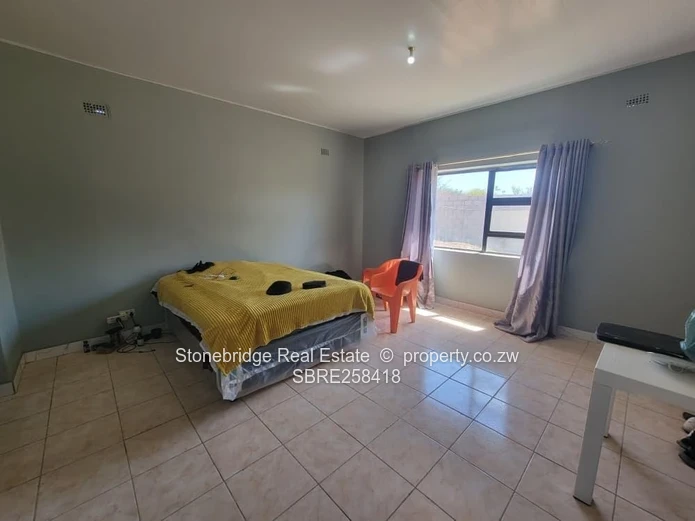 3 Bedroomed House in Selbourne Brooke For Sale