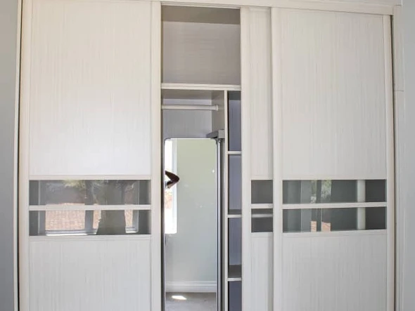 3 Bedroom Flat & Apartment
