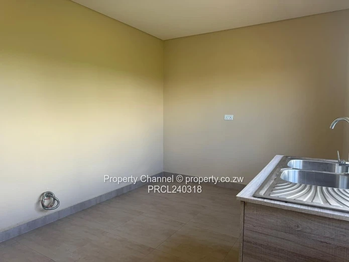 Versatile Commercial Property Near NRZ Industrial