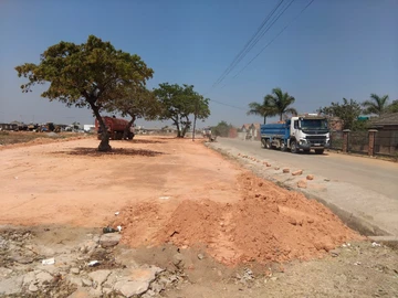Commercial & Industrial Land