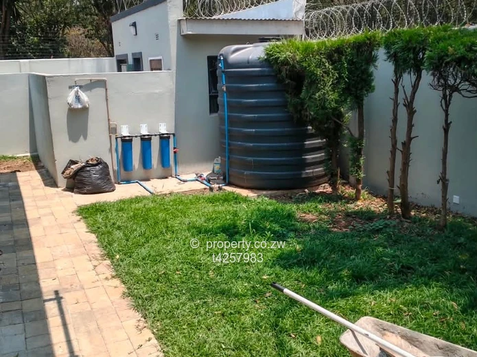Borrowdale Vinona 3  bedroom apartment to rent