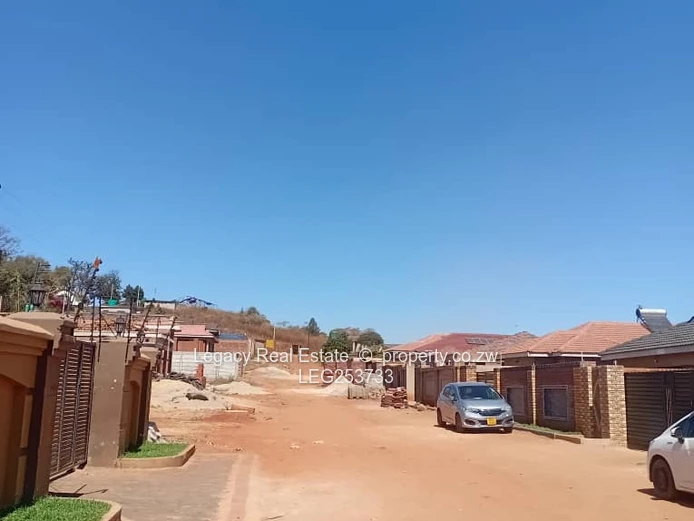 Cold Comfort: 5-Bed Shell Home on 383m² with Tank (Sole Mandate)