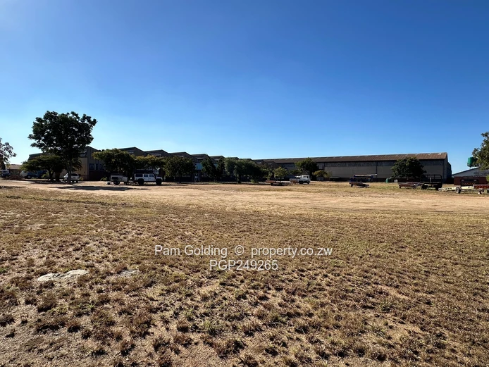 Exceptionally Versatile Industrial Facility.