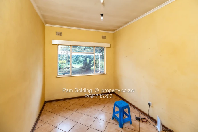 House For Sale in Marlborough (Sole Mandate)