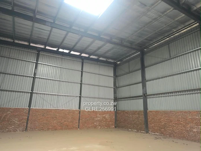 10,000m² Tynwald, Harare West Warehouse/Factory with Borehole