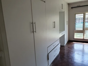 3 Bedroom Garden Flat