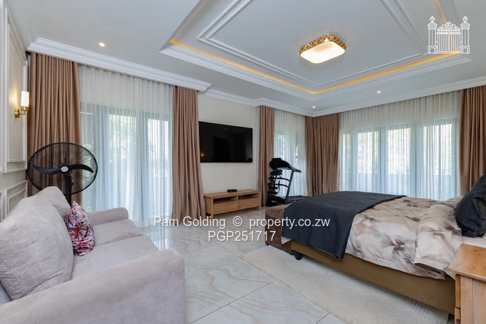 Well Designed Home On Folyjon Crescent!