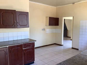 7 Bedroom House
