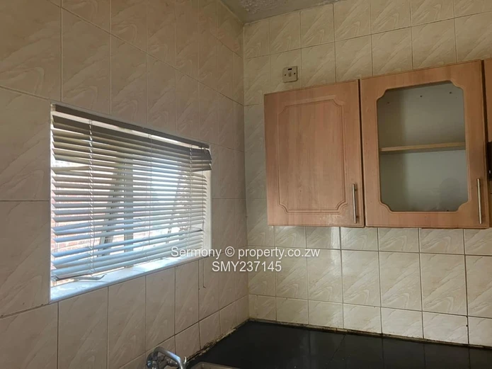 2 bedroomed flat for sale - Willowvale Flats