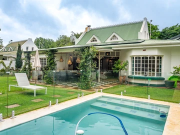 3 Bedroom Townhouse Complex