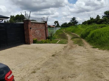 Stands & Residential Land