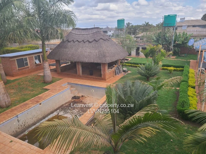 Spacious 6-Bed Home with Pool in Mount Pleasant Heights