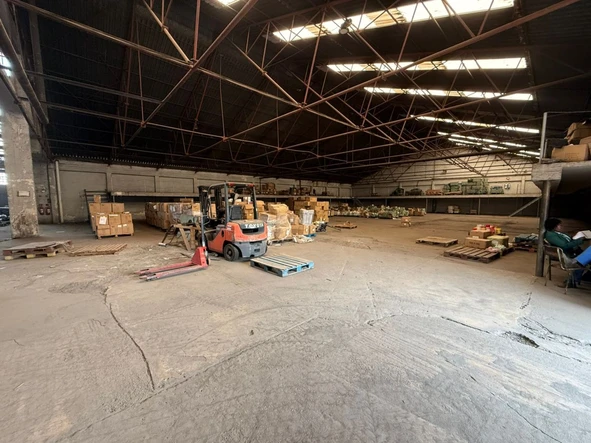 Warehouse & Factory