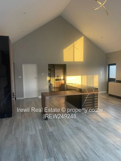 Neat 4 Bed in Mabvazuva 