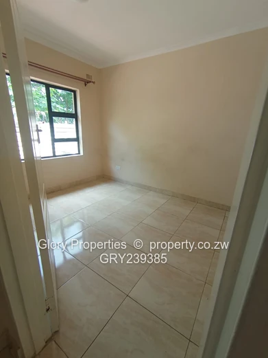 Beautiful & Modern 2-Bedroom Home to Let – Bluffhill