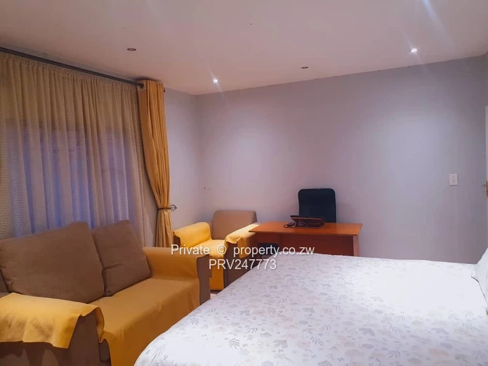 Spacious 4-Bedroom Family Home in Damofalls