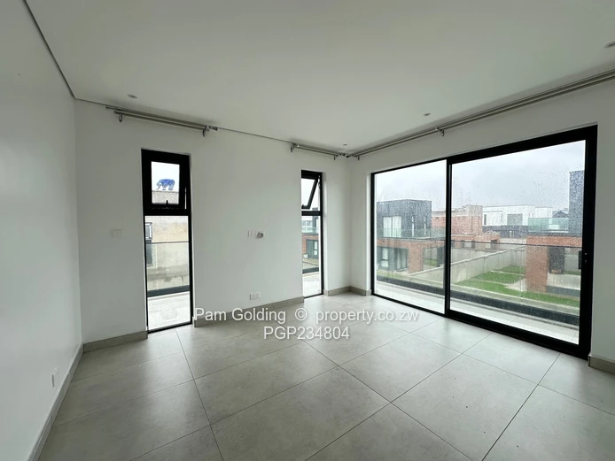 Upmarket Townhouses - Borrowdale West 