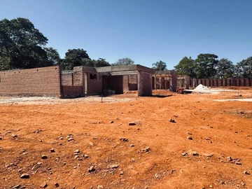 4 Bedroom Garden Flat