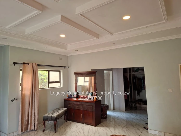 Prestigious Avondale West Property With Dual Living Potential