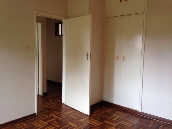 3 Bedroom Flat & Apartment