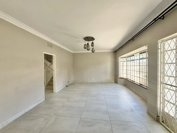 3 Bedroom Garden Flat