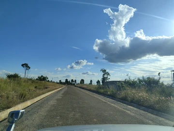 Nyabira low density Paarl luna estate stands for sale