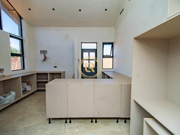 10 Unit Townhouse Complex