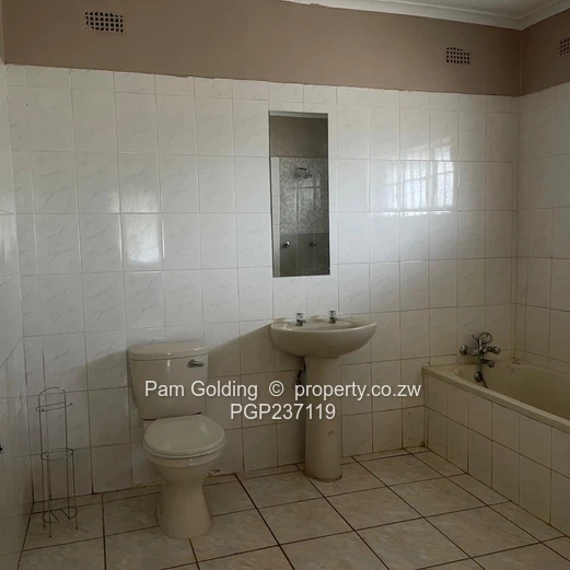 4 Bedroom House to Rent in Goodhope