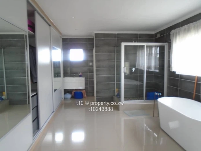 Arlington House to Rent 