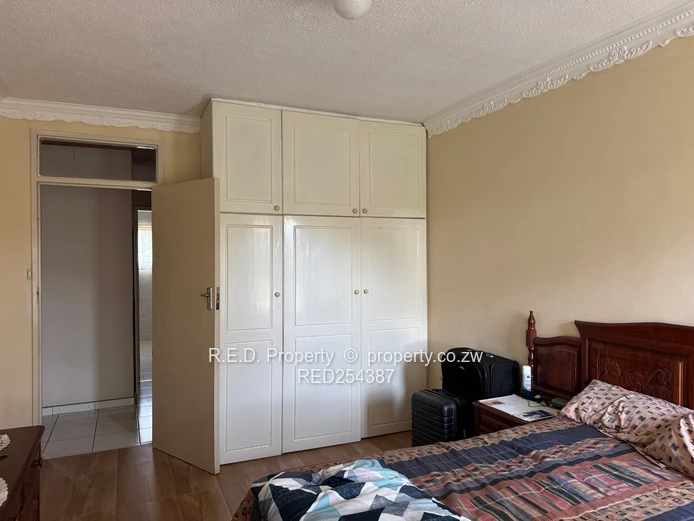 Multi-Dwelling Property  in Selbourne park