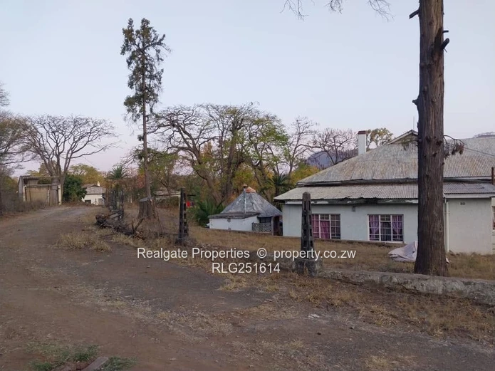 For Sale | Noevale, Zvishavane $100 000