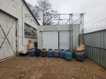 Warehouse & Factory