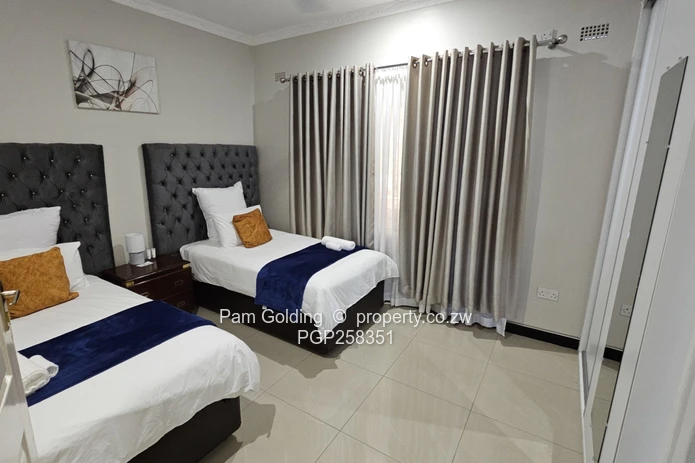 Victoria Falls 5 Bedroomed Property for Sale.