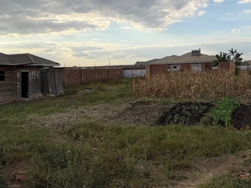 Stands & Residential Land