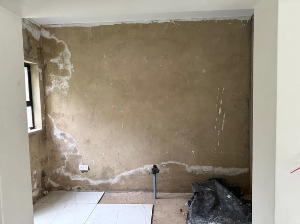 4 Bedroom Flat & Apartment